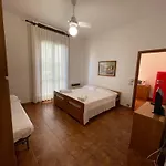 Lägenhet La Scogliera *