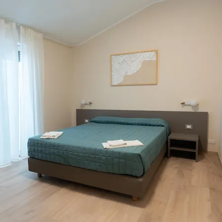 La Scogliera 3*