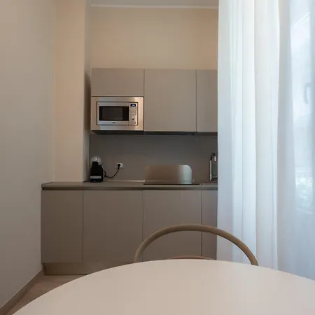 Aparthotel La Scogliera 3*